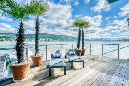 Der Wörthersee liegt zwischen Villach und Graz und schon gar nicht mehr weit von der Adria. Foto: Steinzentrum Hallein
