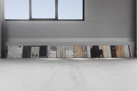 Lorenza Longhi: „Business Card(s)“.
