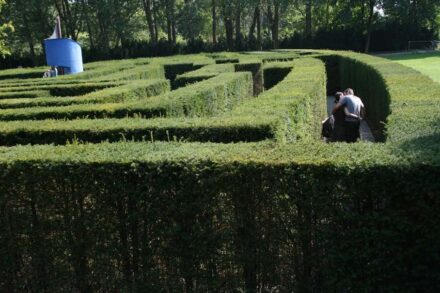 Ein Labyrinth kann, nicht zuletzt, auch ein intimes Plätzchen sein.