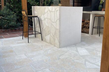 Altamira Rosal limestone.