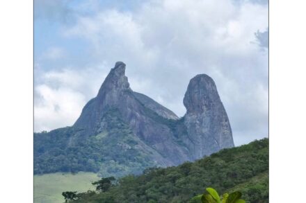 The natural monument Pedra do Frade, resembling the profile of a friar and a nun, between the municipalitoes of Itapemirim with Vargem Alta.