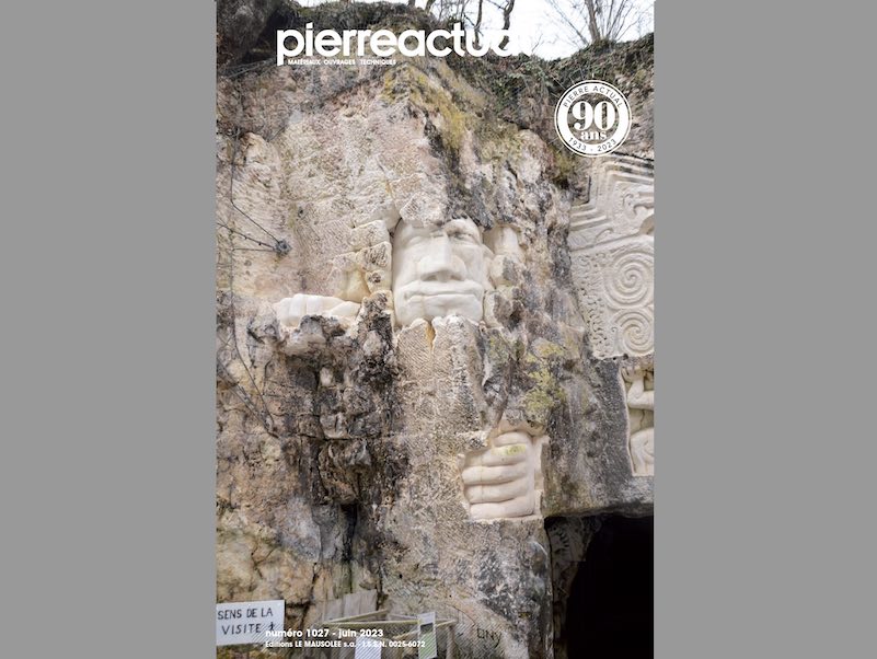 French magazine Pierre Actual (06/2023) reports about the annual sculpture symposium “Les Lapidiales“ in Port d’Envaux (17)