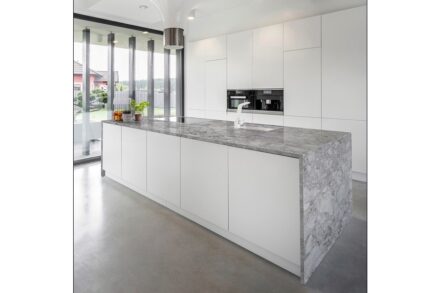 Marble Lunar.
