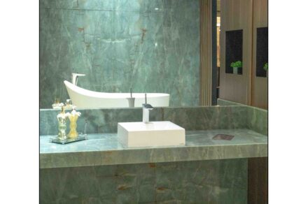 Quartzite Emerald Green from Brazilian Guidoni group.