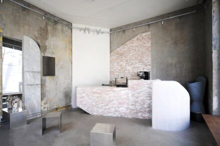 Marble Norwegian Rose from Fauske marble by Moser.
