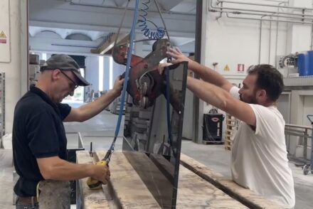  Italian Pibamarmi company has published <a href="https://www.pibamarmi.it/en/_30_285.htm#/"target="_blank">a short video</a> about the production of a table in black marble.