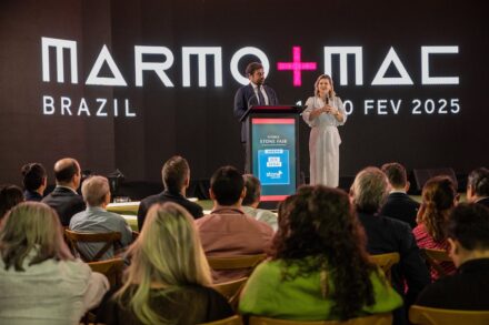 Flavia Milanez, CEO of Milanez&Milaneze, and Matteo Gelmetti, Vice President of Veronafiere. Photo: Veronafiere