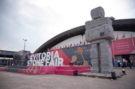 Entrance to the Vitória Stone Fair 2024.