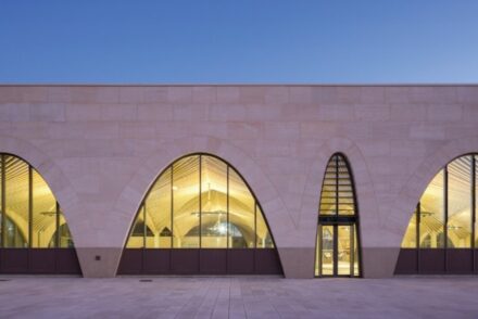 Grand Jury Prize: covered market in Saint-Dizier. Architects: Christophe Aubertin and Aurélie Husson from Collectif Studiolada.