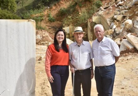 Three generations in the white marble quarries where it all began: Araciene Scaramuzza Pessin with her grandfather Estevão Marcelino Scaramuzza and her father Aremildo Pessin.