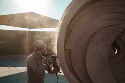 Sculptor Antonio Vigo at work.