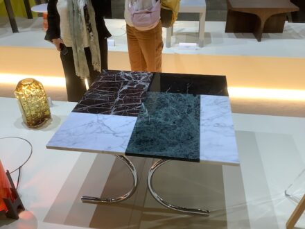 Salone Satellite: <a href="https://www.davideapolloni.com"target="_blank">Davide Apolloni</a>, „Collage“.