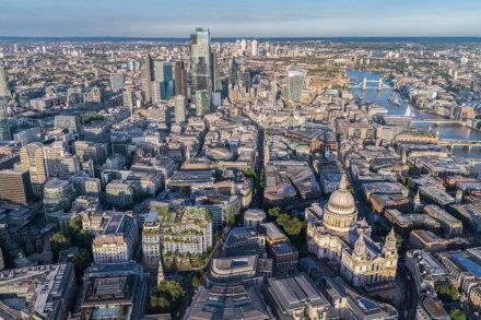 Spektakulär wird der Blick von dem neugestalteten Gebäude auf die St. Paul’s Cathedral.