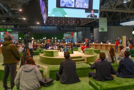 Conversations at Drafting Futures: US architect Jeanne Gang. Photo: Romano Dubbini / Salone del Monile.Milano