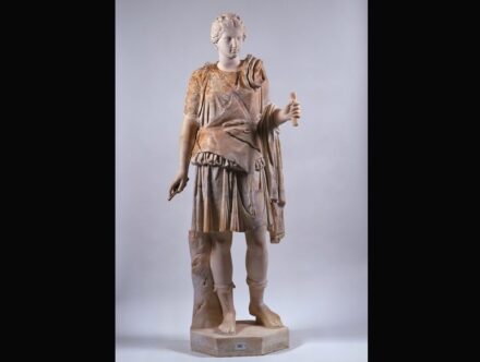 Statue of Artemis, late 2nd century AD. © Staatliche Museen zu Berlin, Antikensammlung / Johannes Laurentius