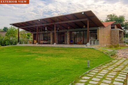 Besondere Erwähnung „Grüne“ Architektur: Architekten Shreya Dalwadi & Kalpesh Dalwadi, Harmony Architect: Projekt Amroliwala residence in Vadodara, Gujarat.