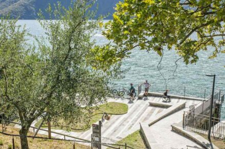 Neugestaltung des Lido San Domenico am Luganer See durch Architekt Enrico Sassi.