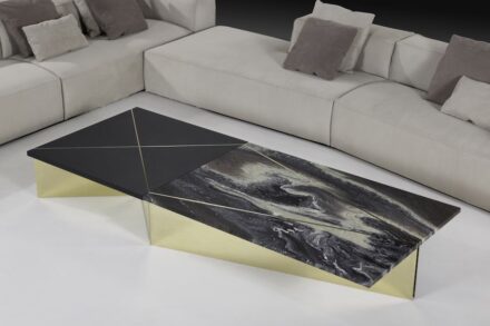 „Delos“ nennt Draw Studio seine Beistelltische.