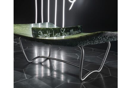 Citco, Stone Resilience: „Don’t Lose Your Marbles“ von Ron Arad.