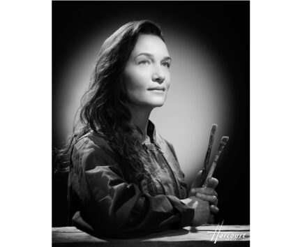 Jessica Barré, curator-restorer of paintings.