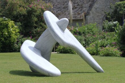 Jordi Raga: „Interlocking Dolmen“.