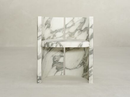 Sessel „Sterling“.