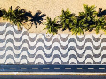 Calçada Portuguesa. Photo: Donatas Dabravolskas / <a href="https://commons.wikimedia.org/"target="_blank">Wikimedia Commons</a>, <a href=" https://en.wikipedia.org/wiki/Creative_Commons_license"target="_blank">Creative Commons License</a>