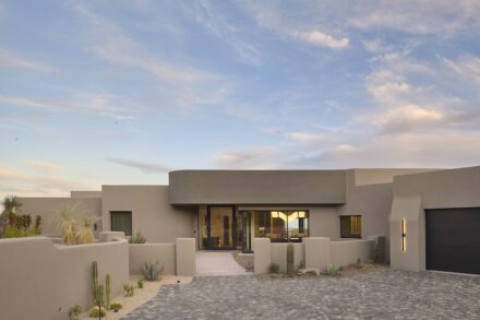 Villa “Solace“ in Southern Arizona’s Sonoran Desert.