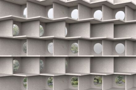 Trilatero – Achille Grassi International - Franco Poli. Material: Vicenza Stone.