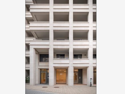 Deutscher Naturstein-Preis 2024: Wohnhochhaus „Drei Horizonte“.
