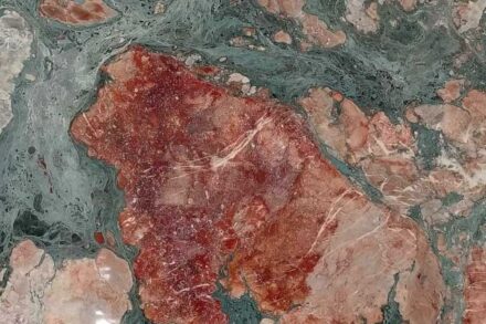 Marble Four Seasons Pink quarried by Xiaotian Mining in Cambodia.