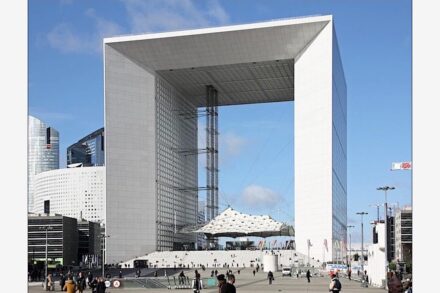 Granite Bethel White®, Grande Arche de la Défense, Paris. Photo: Polycor