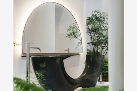 “Ripple.“ Design: HUANG Quan, Company: Yingliang Group.