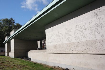 Portland Bowers® Roach limestone.