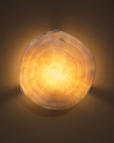The “Mark“ lamp by designer Marte Mei and the stone specialists at SolidNature.