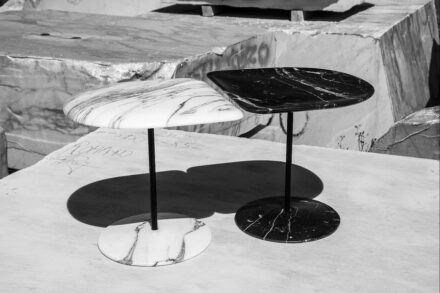 Romagno Marmi, Italien: Tisch „Kiss“.