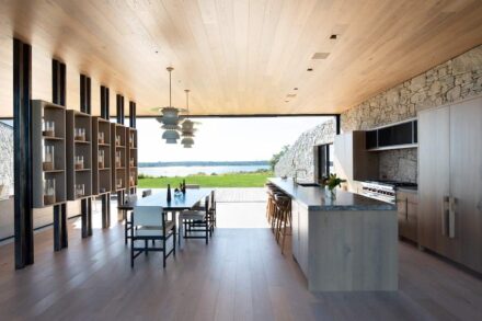 Signal Hill, Montauk, New York. Architect: Bates Masi + Architects; Stone Supplier: ABC Worldwide Stone; Stone Installer: HZ Masonry; Stone used: Brazilian gray granite.