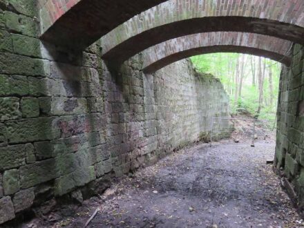 Teufelsbrücken im Zeisigwald Chemnitz Hilbersdorf. Foto: dwt / Wikimedia Commons