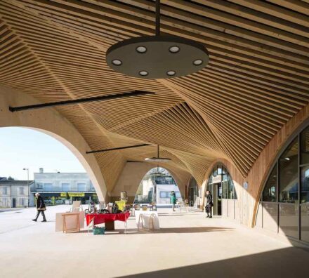 Collectif Studiolada: Markthalle in Saint-Dizier.