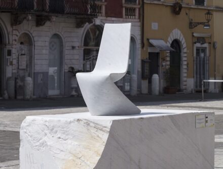 Michel Boucquillon: „Veil Chair“.