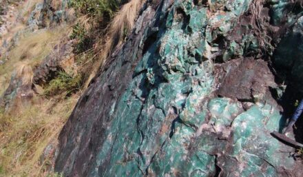 Outcrop of green chalcedony in the Mgwayiza Valley, Eswatini. Photo: Gregor Bader