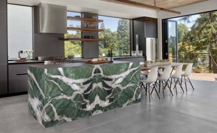 Im STONE FINDER: Quarzit Green Star, Brasilien.