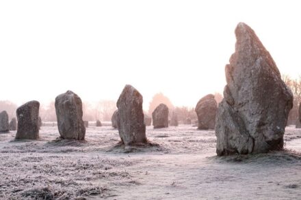 Kermario alignments, Carnac. Photo: Zulaan / Unesco