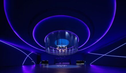 ZXD Architects + BIAD: Maijishan-Grottoes, visitor center.