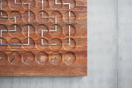 Bjarke Ingels Group, Humans Since 1982, SolidNature: „ClockClock 24 - Bjarke Ingels“.
