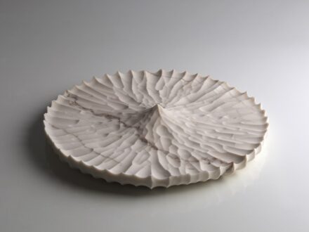 Raffaello Galiotto: “Calice”, 2025, marble Palissandro Reale, 44,5 x 44,5 x 6 cm.