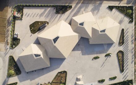 Besucherzentrum für die Stadt Dunhuang.