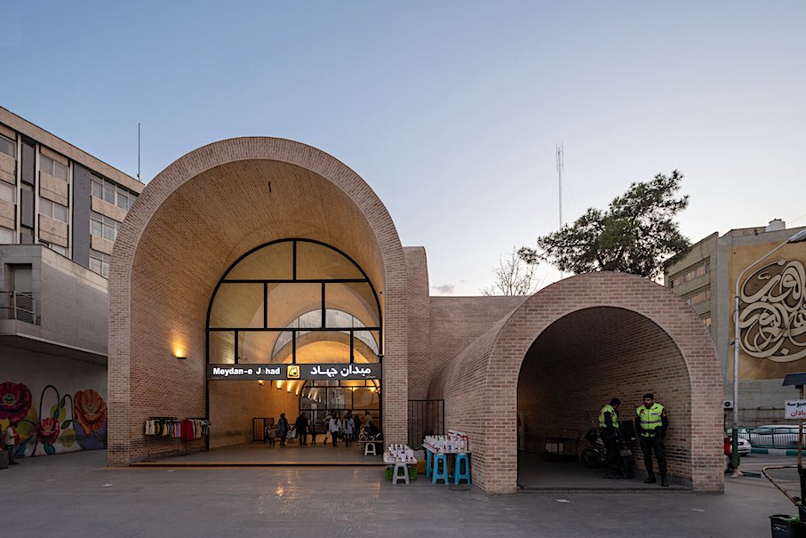 Iran, KA Architecture Studio: “Jahad Metro Plaza“, Tehran.