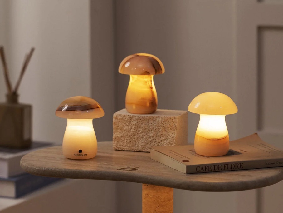 Oixdesign from Canada offers table lamps made of onyx or marble that bring joy and a smile to your face