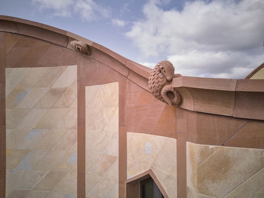 With the new buildings for Oxford University’s ancient New College, David Kohn Architects have brought the spirit of the times to the campus of this venerable institution
